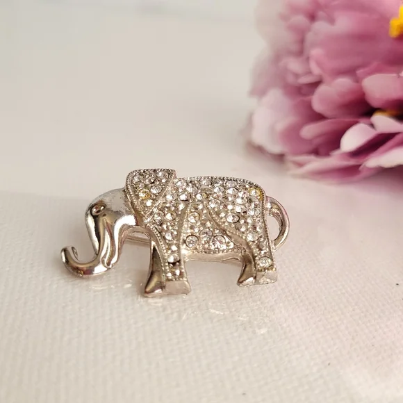 Rhinestone Covered Elephant Pin - Picture 2 of 8